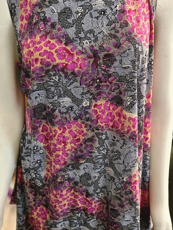 Tops - Women’s Pink Floral Print Sleeveless Top